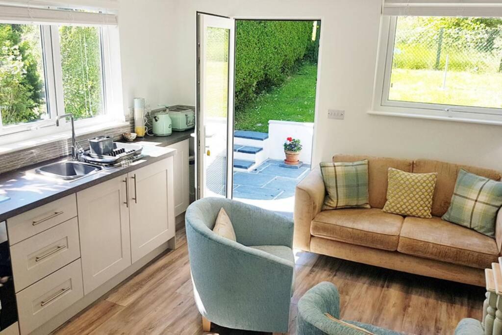 Iscraig Bach-Cosy 2 Bed Apartment-Close To Beach Trearddur Dış mekan fotoğraf