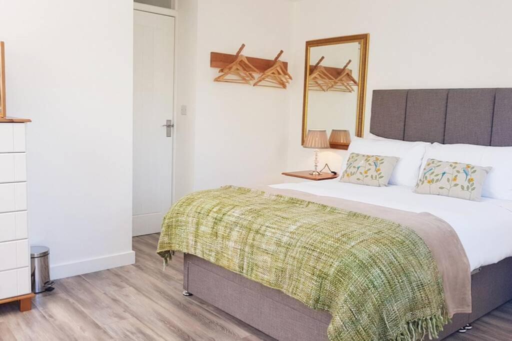 Iscraig Bach-Cosy 2 Bed Apartment-Close To Beach Trearddur Dış mekan fotoğraf
